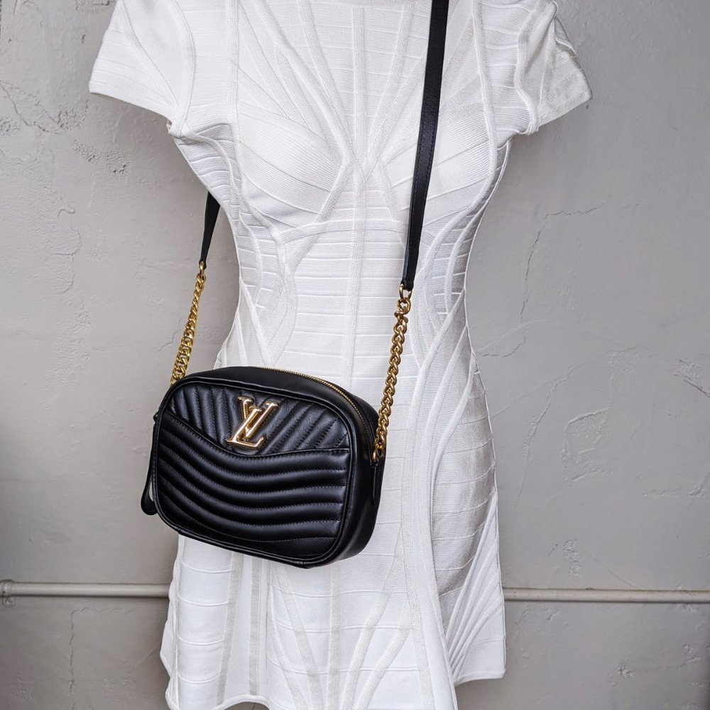 SOLD Louis Vuitton Leather New Wave Camera Bag - Picture 5 of 9
